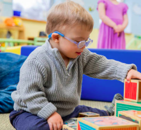 language and feeding milestones for 15-18 month olds